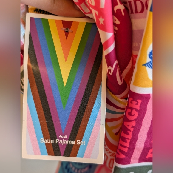 Target Pride Adult Pajama Satin Top Size Large - Picture 4 of 7